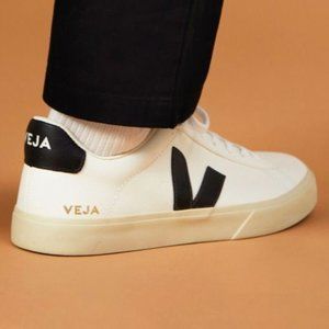 Veja Campo Chromefree Leather Black / White Sneakers